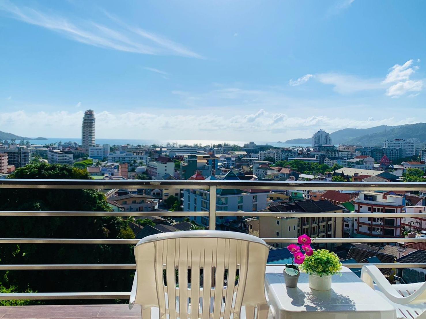 Ocean View Treasure Residence Patong Экстерьер фото