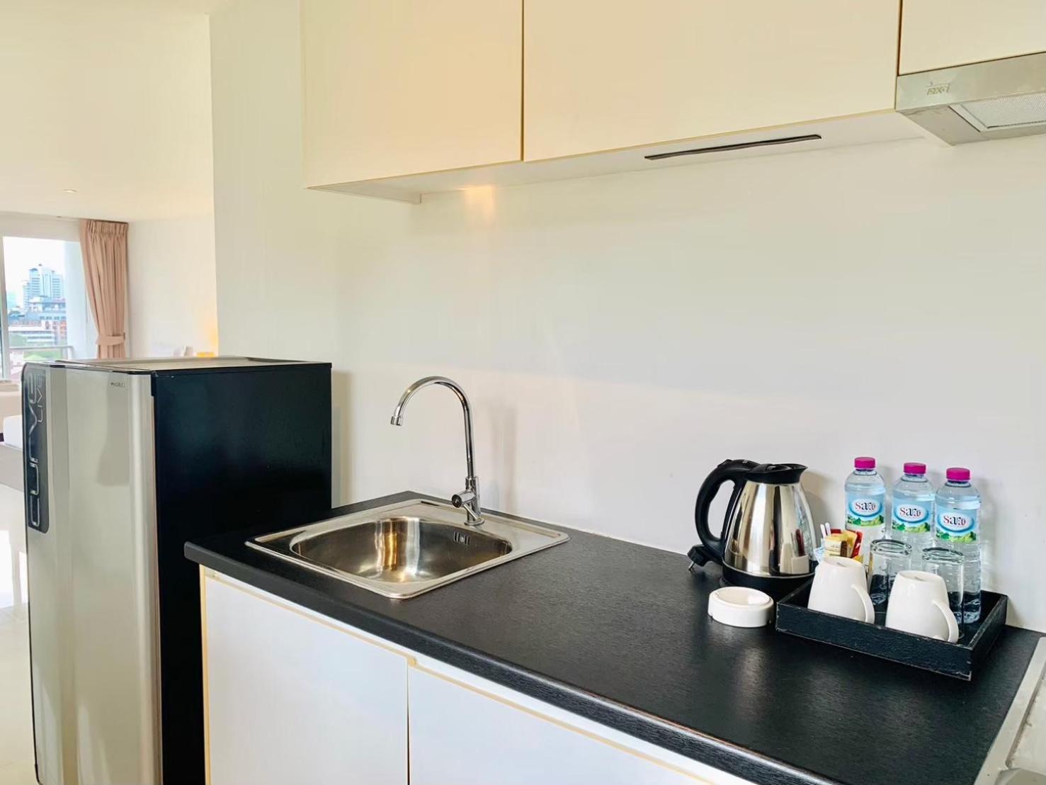 Ocean View Treasure Residence Patong Экстерьер фото