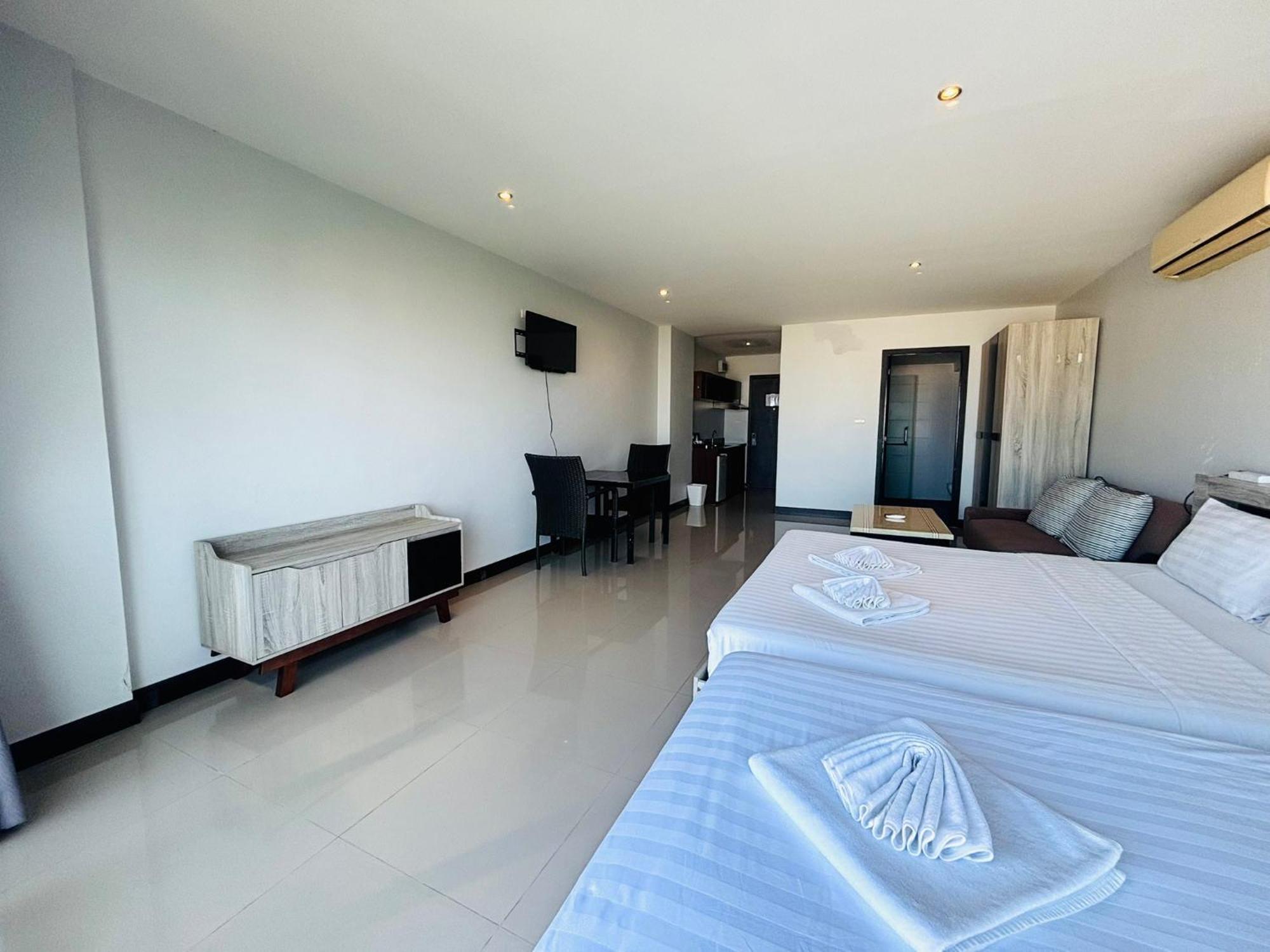 Ocean View Treasure Residence Patong Экстерьер фото